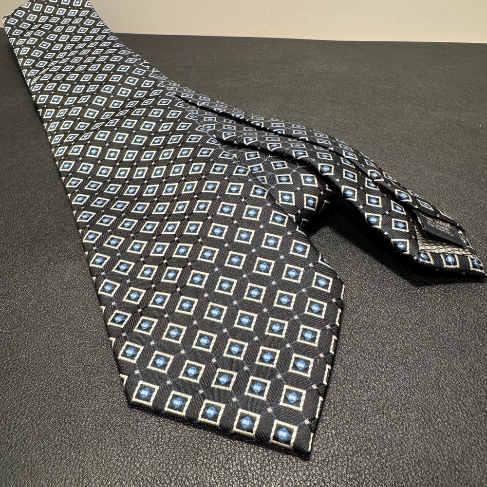 Giorgio Brutini Tie Blue Diamond Geometric Foulard Pattern Hand Made Old Money